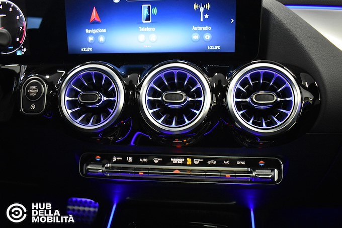 MERCEDES-BENZ GLA 35 4Matic AMG Premium Plus